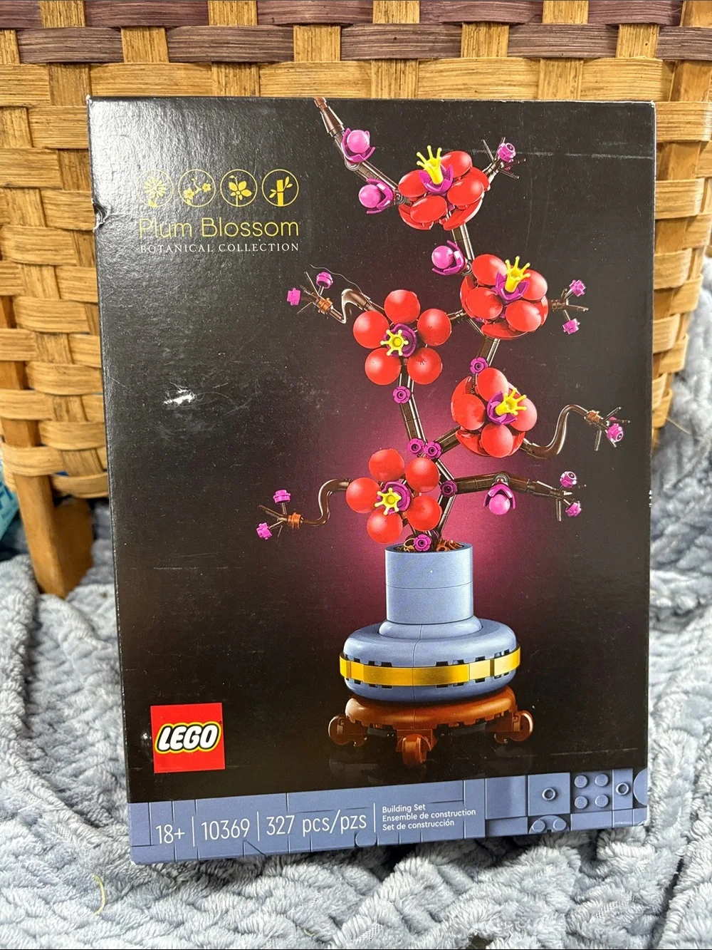 Lego Plum Blossom Botanical Collection - Red and Pink Floral Display